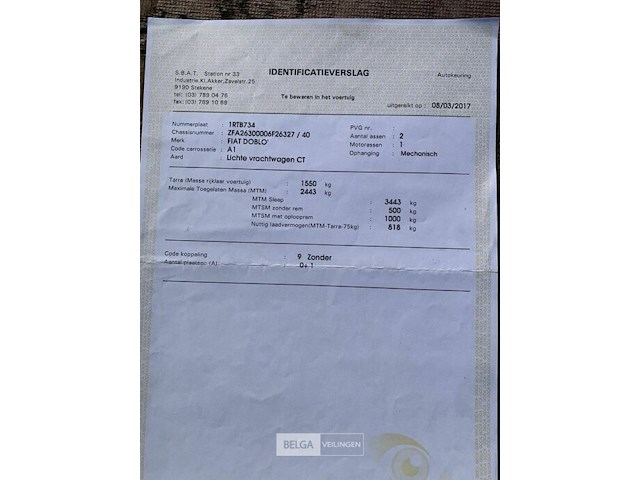 Lichte vrachtauto - afbeelding 19 van  20