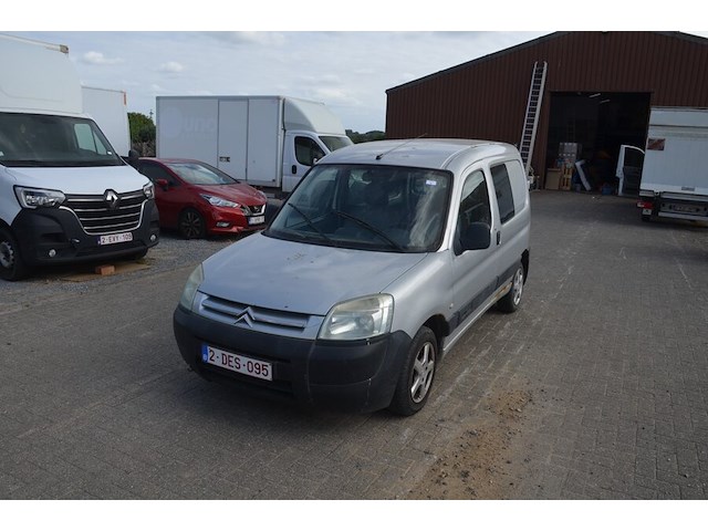 Lichte vrachtwagen citroen berlingo, type gbrhyb, ch.nr. vf7gbrhyb94022384, bouwjaar 25-02-2003 (sleutel, boorddocumenten: inschrijvingsbewijs deel i en deel ii, gelijkvormigheidsattest) (3) - afbeelding 4 van  31
