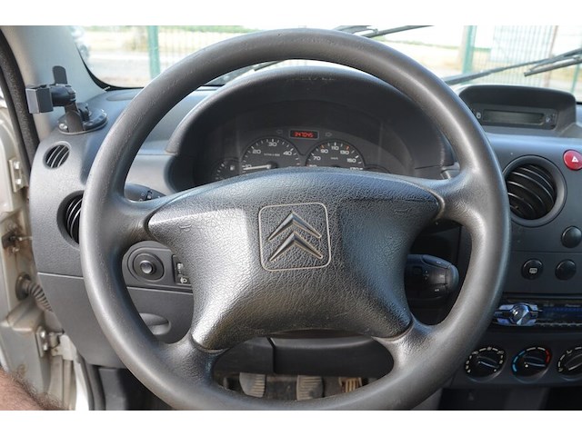 Lichte vrachtwagen citroen berlingo, type gbrhyb, ch.nr. vf7gbrhyb94022384, bouwjaar 25-02-2003 (sleutel, boorddocumenten: inschrijvingsbewijs deel i en deel ii, gelijkvormigheidsattest) (3) - afbeelding 11 van  31
