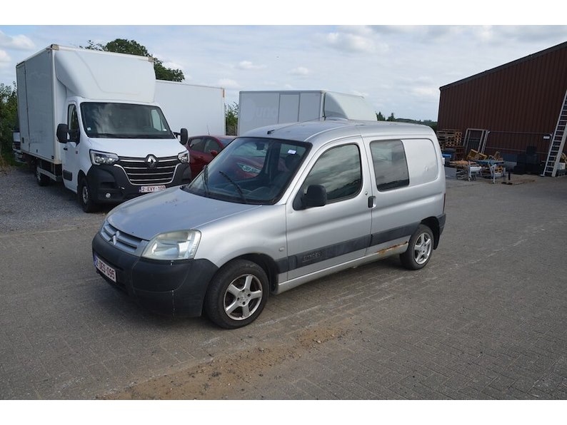 Lichte vrachtwagen citroën berlingo