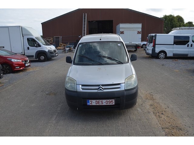 Lichte vrachtwagen citroen berlingo, type gbrhyb, ch.nr. vf7gbrhyb94022384, bouwjaar 25-02-2003 (sleutel, boorddocumenten: inschrijvingsbewijs deel i en deel ii, gelijkvormigheidsattest) (3) - afbeelding 16 van  31