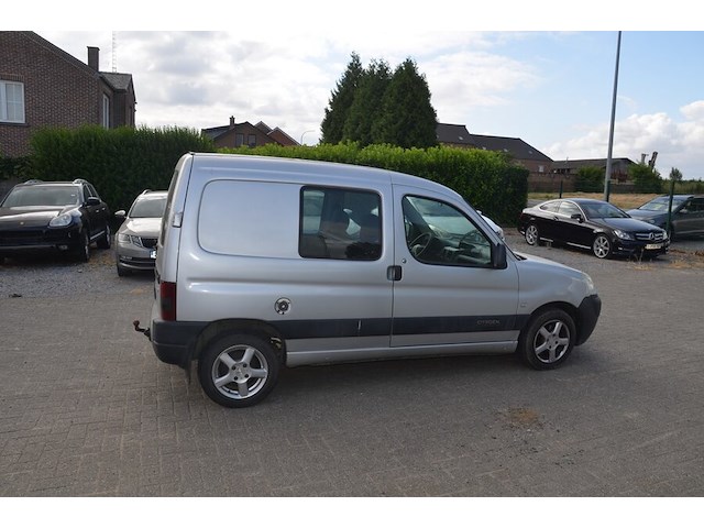 Lichte vrachtwagen citroen berlingo, type gbrhyb, ch.nr. vf7gbrhyb94022384, bouwjaar 25-02-2003 (sleutel, boorddocumenten: inschrijvingsbewijs deel i en deel ii, gelijkvormigheidsattest) (3) - afbeelding 22 van  31