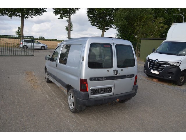 Lichte vrachtwagen citroen berlingo, type gbrhyb, ch.nr. vf7gbrhyb94022384, bouwjaar 25-02-2003 (sleutel, boorddocumenten: inschrijvingsbewijs deel i en deel ii, gelijkvormigheidsattest) (3) - afbeelding 23 van  31