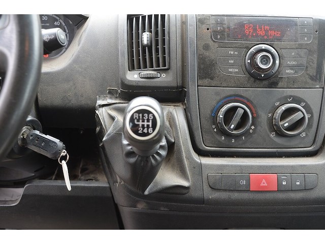 Lichte vrachtwagen citroen jumper dubbele cabine met open laadbak, type y, variant ydumg, versie ydumgc/dyl, chassisnummer vf7ydumgc12172984, bouwjaar 07-05-2012 (sleutel, alle boorddocumenten) werkende staat - afbeelding 14 van  40