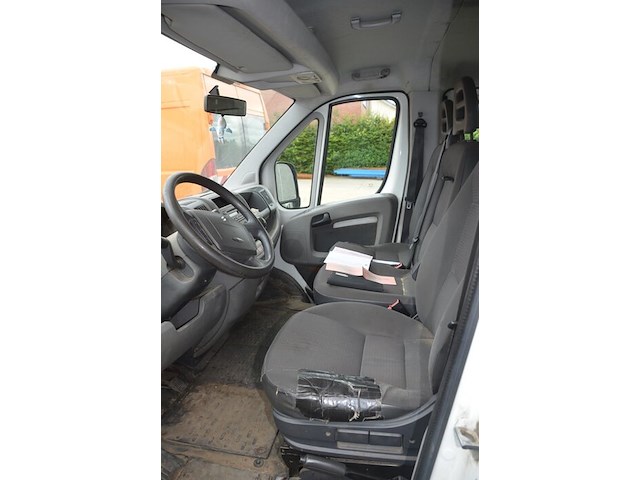 Lichte vrachtwagen citroen jumper dubbele cabine met open laadbak, type yddmgc/ax, chassisnummer vf7yddmgc11738198 , bouwjaar 09-03-2010 (sleutel, alle boorddocumenten) batterij leeg - afbeelding 5 van  37