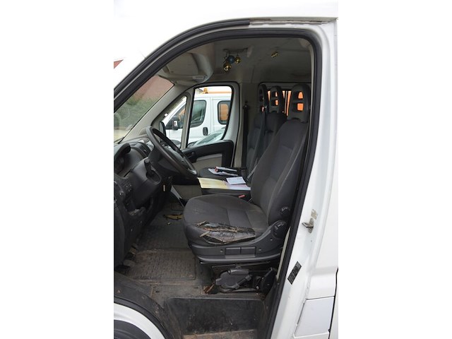 Lichte vrachtwagen citroen jumper dubbele cabine met open laadbak, type ydpmhu/dy, chassisnummer vf7ydpmhu12174689, bouwjaar 21-06-2012 (sleutel en alle boorddocumenten) batterij leeg - afbeelding 3 van  38