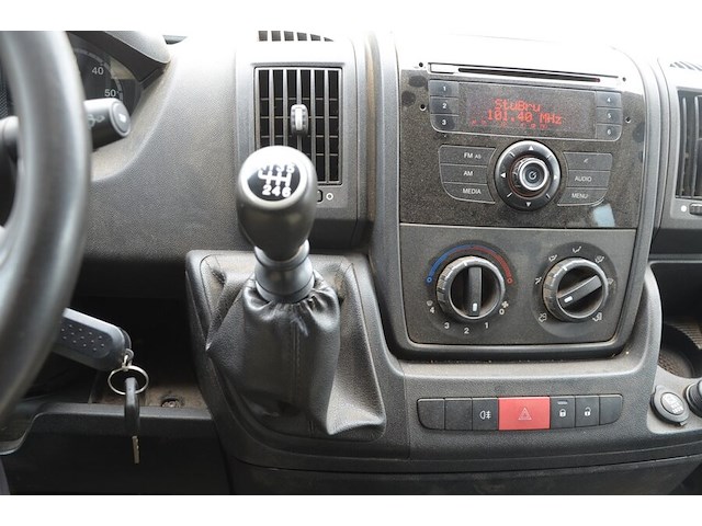 Lichte vrachtwagen citroen jumper dubbele cabine met open laadbak, type ydpmhu/dy, chassisnummer vf7ydpmhu12174689, bouwjaar 21-06-2012 (sleutel en alle boorddocumenten) batterij leeg - afbeelding 10 van  38