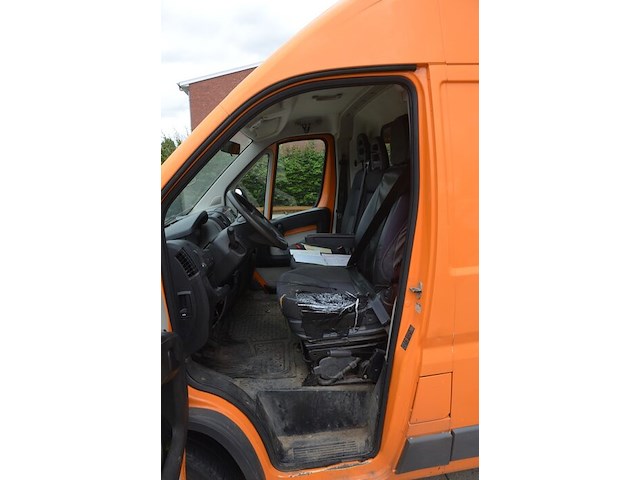 Lichte vrachtwagen citroen jumper, gesloten laadbak, type y, variant ydtmf, versie ydtmfc/ey, chassisnummer vf7ydtmfc12359825, bouwjaar 20-02-2013 (sleutel, alle boorddocumenten) werkende staat - afbeelding 6 van  35