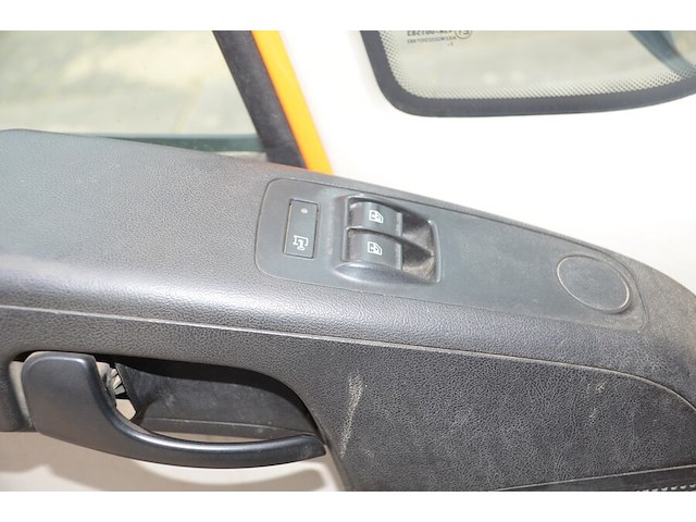 Lichte vrachtwagen citroen jumper, gesloten laadbak, type y, variant ydtmf, versie ydtmfc/ey, chassisnummer vf7ydtmfc12359825, bouwjaar 20-02-2013 (sleutel, alle boorddocumenten) werkende staat - afbeelding 8 van  35