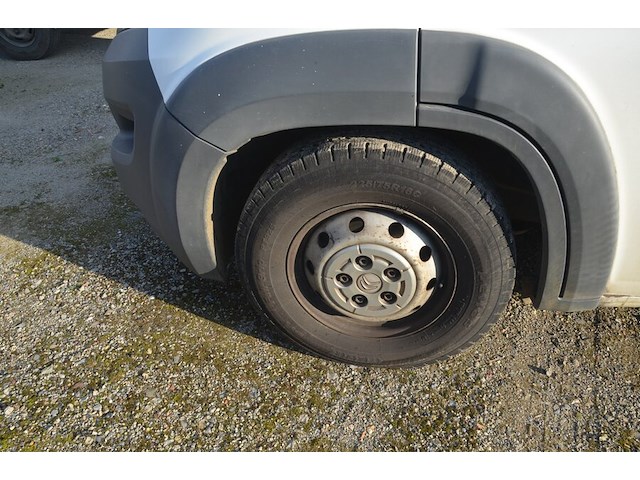 Lichte vrachtwagen citroen jumper open laadbak, type y, variant dtmgc, versie gyl1, ch.nr. vf7ydtmgc12882319, bouwjaar 04-11-2015 (sleutel, inschrijvingsbewijs deel i) - afbeelding 26 van  28