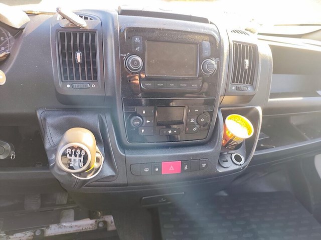 Lichte vrachtwagen citroen jumper, type: y, variant: dcnfc, versie: hs, chassisnummer: vf7ydcnfc12p96373, bouwjaar: 10/11/2020 met inschrijvingsbewijs deel i, gelijkvormigheidsattest en verlopen schouwingsbewijs. (b2) - afbeelding 7 van  37