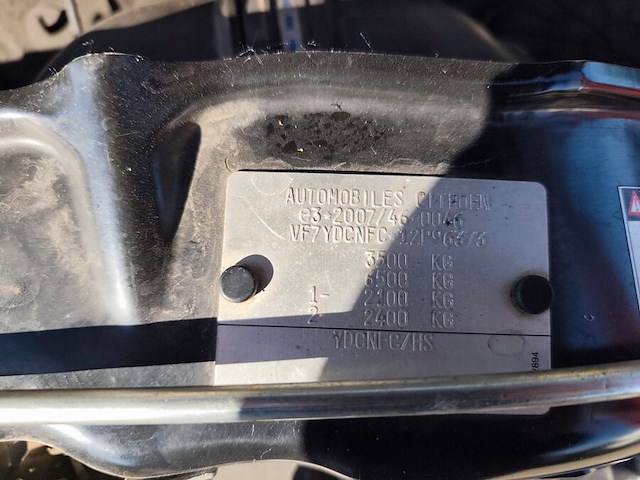 Lichte vrachtwagen citroen jumper, type: y, variant: dcnfc, versie: hs, chassisnummer: vf7ydcnfc12p96373, bouwjaar: 10/11/2020 met inschrijvingsbewijs deel i, gelijkvormigheidsattest en verlopen schouwingsbewijs. (b2) - afbeelding 9 van  37
