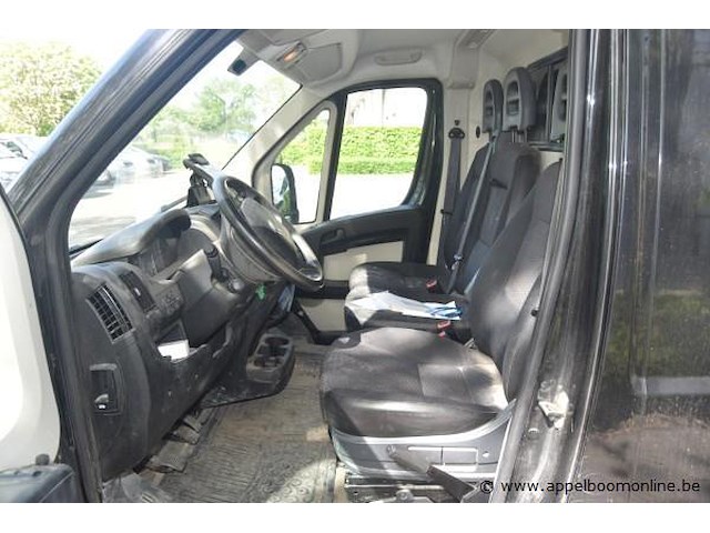 Lichte vrachtwagen citroen, jumper, vf7yc2mfc12e38602, 1e insch 30/05/2017, 1997cm³, 96kw, diesel, euro 6, 116381km, inschrijvingsbewijs deel i en ii, keuringsbewijs (geldig tot 14/10/2026), gelijkvormigheidsattest, identificatieverslag - afbeelding 16 van  17