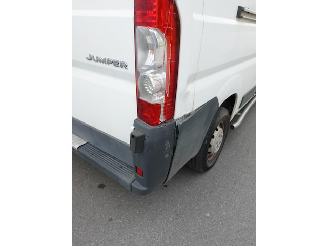 Lichte vrachtwagen citroen jumper - afbeelding 8 van  17