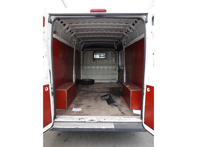 Lichte vrachtwagen citroen jumper - afbeelding 15 van  17