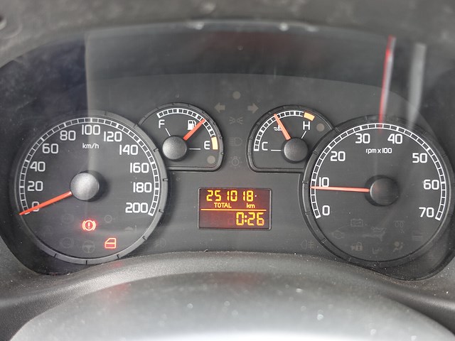 Lichte vrachtwagen fiat doblo cargo - maxi - afbeelding 3 van  12