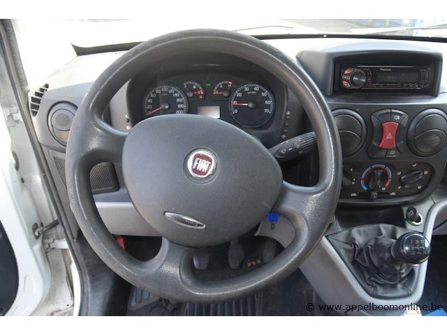 Lichte vrachtwagen fiat, doblo cargo, zfa22300005660585, 1e insch 18/11/2008, 1368cm³, 57kw, benzine, euro 4, 109602km, inschrijvingsbewijs deel i en ii, keuringsbewijs (geldig tot 27/11/2026), gelijkvormigheidsattest, identificatieverslag - afbeelding 11 van  20