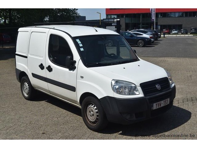 Lichte vrachtwagen fiat, doblo cargo, zfa22300005660585, 1e insch 18/11/2008, 1368cm³, 57kw, benzine, euro 4, 109602km, inschrijvingsbewijs deel i en ii, keuringsbewijs (geldig tot 27/11/2026), gelijkvormigheidsattest, identificatieverslag - afbeelding 3 van  20