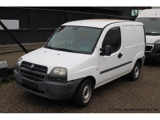 Lichte vrachtwagen fiat doblo, zfa22300005171912, 1e inschr 28/02/03, 1910cm³, 46kw, diesel, euro 3, 120316km vlgs ltst keuring, kentekenbewijs, identificatieverslag, gelijkvormigheidsattest,keuring geldig tot 11/19 - afbeelding 1 van  12