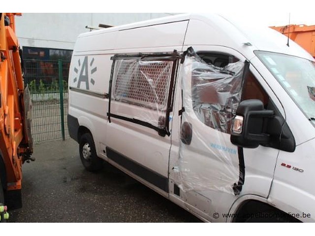 Lichte vrachtwagen fiat ducato, diesel,geaccenditeerd, datum 1ste inschrijving 20/9/2019, chassisnummer zfa250000002l3b262, km-stand laatste keuring 62.938, euro 6b - afbeelding 4 van  9