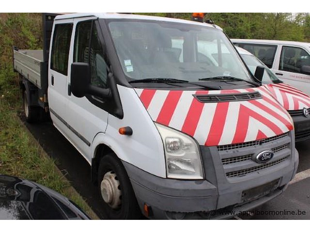 Lichte vrachtwagen ford transit, dubbel cabine, datum 1ste inschrijving 17/6/2013, chassisnummer wf0nxxttfnct23764, 29,673km, euro 5, diesel - afbeelding 9 van  15