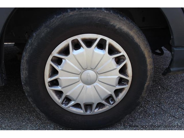 Lichte vrachtwagen ford, transit, wf0xxxttgxft43754, 1e insch 17/11/2015, 2198cm³, 92kw, diesel, euro 5b, 90931km, kentekenbewijs deel i + ii, gelijkvormigheidsattest, keuring geldig tot 11/2023, identificatieverslag - afbeelding 9 van  15