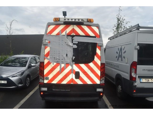 Lichte vrachtwagen iveco, 35s14n, zcfc335a105113491, 1e insch 21/10/2016, 2998cm³, 100kw, cng, euro 6, 91110km, inschrijvingsbewijs deel i en ii, keuringsbewijs (geldig tot 10/11/2026), gelijkvormigheidsattest, identificatieverslag - afbeelding 12 van  17
