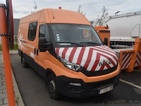 Lichte vrachtwagen iveco, 35s14n, zcfc335a205045640, 1e insch 22/07/2015, 2998cm³, 100kw, aardgas, euro 6, 22345km, inschrijvingsbewijs deel i en ii, keuringsbewijs (geldig tot 01/01/2027), gelijkvormigheidsattest, identificatieverslag