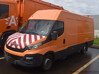 Lichte vrachtwagen iveco, 35s14n, zcfc335a605012124, 1e insch 20/01/2015, 2998cm³, 100kw, aardgas (cng), euro 6, 77727km, inschrijvingsbewijs deel i en ii, keuringsbewijs (geldig tot 01/09/2026), gelijkvormigheidsattest, identificatieverslag