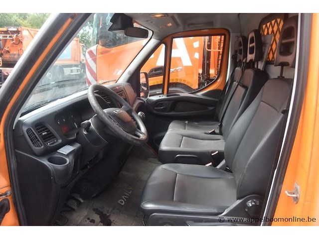 Lichte vrachtwagen iveco, 35s14n, zcfc335a605012124, 1e insch 20/01/2015, 2998cm³, 100kw, aardgas (cng), euro 6, 77727km, inschrijvingsbewijs deel i en ii, keuringsbewijs (geldig tot 01/09/2026), gelijkvormigheidsattest, identificatieverslag - afbeelding 16 van  18