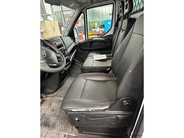 Lichte vrachtwagen iveco daily 35s14n, zcfc335a805045335, 1e insch 2015-07-22, 156249km, 2998cm³, 100kw, aardgas (cng), transm. ngk, euro 6, mtm 3500kg, tarra 2700kg, keur. tot 2027-02-28, insch. deel i+ii, coc en identificatieverslag - afbeelding 9 van  14