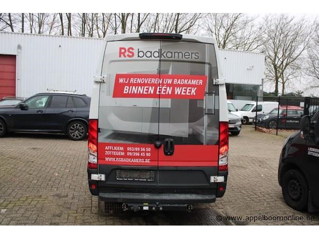 Lichte vrachtwagen iveco, daily, zcfc735b305439497, datum 1e insch 27/10/21, 2287cm³, 115 kw, diesel, euro vi, 46863km kentekenbewijs deel i + ii, gelijkvormigheidsattest, keuring geldig tot 11/26 - afbeelding 8 van  13
