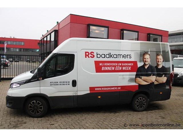 Lichte vrachtwagen iveco, daily, zcfc735b305439497, datum 1e insch 27/10/21, 2287cm³, 115 kw, diesel, euro vi, 46863km kentekenbewijs deel i + ii, gelijkvormigheidsattest, keuring geldig tot 11/26 - afbeelding 10 van  13