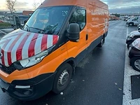 Lichte vrachtwagen iveco daily, zfcfc335a805044945, 1e insch 2016-02-22, 167808km, 2998cm³, 100kw, aardgas (cng), manueel, euro 6, mtm 3500kg, tarra 3240kg, keuring tot 2027-08-10, insch. deel i en ii, coc en identificatieverslag, trekhaak