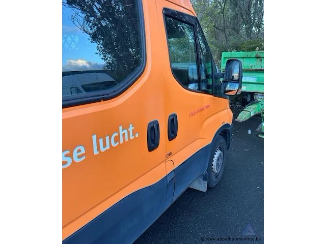 Lichte vrachtwagen iveco daily, zfcfc335a805044945, 1e insch 2016-02-22, 167808km, 2998cm³, 100kw, aardgas (cng), manueel, euro 6, mtm 3500kg, tarra 3240kg, keuring tot 2027-08-10, insch. deel i en ii, coc en identificatieverslag, trekhaak - afbeelding 10 van  13