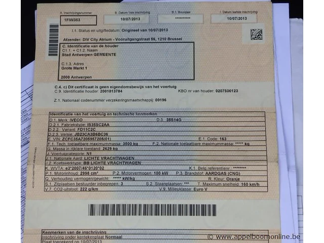 Lichte vrachtwagen iveco fd112c, datum 1ste inschrijving 10/7/2013, chassisnr zcfc35a7205957205, cng, km-stand laatste keuring 23,477, euro v, ttm 3500kg, schade rondom, mogelijks batterij plat - afbeelding 2 van  16