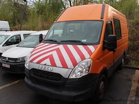 Lichte vrachtwagen iveco fd11c2c, cng, datum 1ste inschrijving 24/6/2013, chassisnummer zcfc35a7205957201, 36,736km, euro v - afbeelding 1 van  16