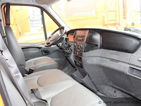 Lichte vrachtwagen iveco fd11c2c, cng, datum 1ste inschrijving 24/6/2013, chassisnummer zcfc35a7205957201, 36,736km, euro v - afbeelding 14 van  16