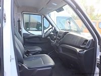 Lichte vrachtwagen iveco fd11c2c, datum 1ste inschr 7/12/2015, chassis nr zcfc335a505065770, km-stand 51925, cng, ttm 3500, schade rondom - afbeelding 7 van  13