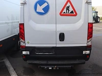 Lichte vrachtwagen iveco fd11c2c, datum 1ste inschr 7/12/2015, chassis nr zcfc335a505065770, km-stand 51925, cng, ttm 3500, schade rondom - afbeelding 10 van  13
