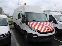 Lichte vrachtwagen ivecofd11c2c, cng, datum 1ste inschrijving 9/12/2015, chassisnummer zcfc335a805066346, km - afbeelding 6 van  12