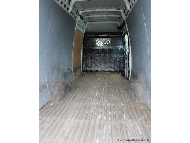 Lichte vrachtwagen ivecofd11c2c, cng, datum 1ste inschrijving 9/12/2015, chassisnummer zcfc335a805066346, km - afbeelding 11 van  12