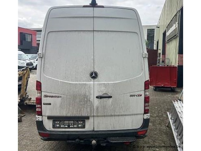 Lichte vrachtwagen mercedes-benz, sprinter, 154237km, zonder boorddocumenten, koper ontvangt een attest van verlies van de boorddocumenten van de gerechtsdeurwaarder - afbeelding 12 van  15