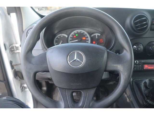 Lichte vrachtwagen mercedes citan, type x, variant fx50, versie fw50j1, ch.nr. wdf4156031u23249, bouwjaar 02-03-2018 (sleutel, boorddocumenten: inschrijvingsbewijs deel i) (1) - afbeelding 5 van  27