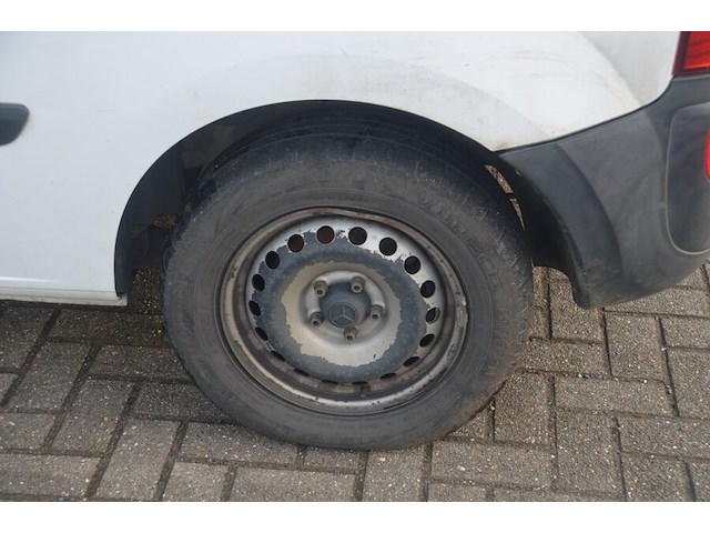 Lichte vrachtwagen mercedes citan, type x, variant fx50, versie fw50j1, ch.nr. wdf4156031u23249, bouwjaar 02-03-2018 (sleutel, boorddocumenten: inschrijvingsbewijs deel i) (1) - afbeelding 12 van  27