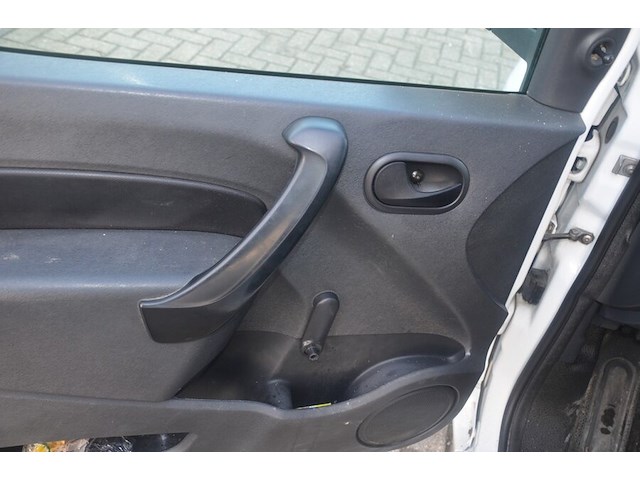 Lichte vrachtwagen mercedes citan, type x, variant fx50, versie fw50j1, ch.nr. wdf4156031u23249, bouwjaar 02-03-2018 (sleutel, boorddocumenten: inschrijvingsbewijs deel i) (1) - afbeelding 27 van  27