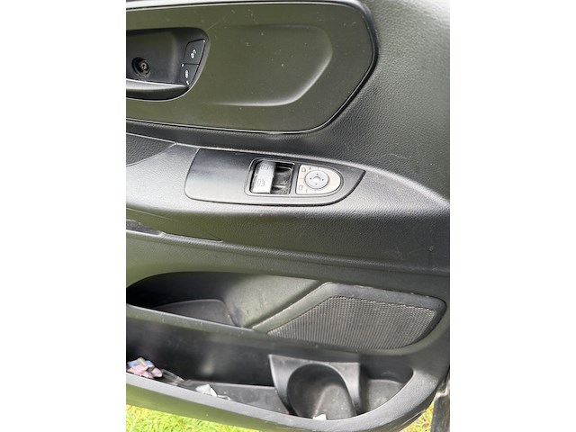 Lichte vrachtwagen mercedes vito 114 (2016 / wdf 447 603 13 157 444) - afbeelding 4 van  23