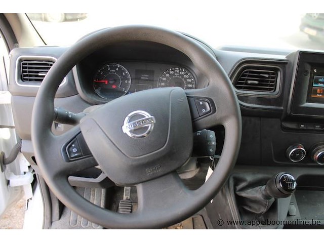 Lichte vrachtwagen nissan, interstar, vnvm1000970339763, 1e insch 25/04/2023, 2299cm³, 100kw, diesel, euro 6d, 91350km, inschrijvingsbewijs deel i en ii, keuringsbewijs (geldig tot 03/05/2027), gelijkvormigheidsattest, identificatieverslag - afbeelding 2 van  21