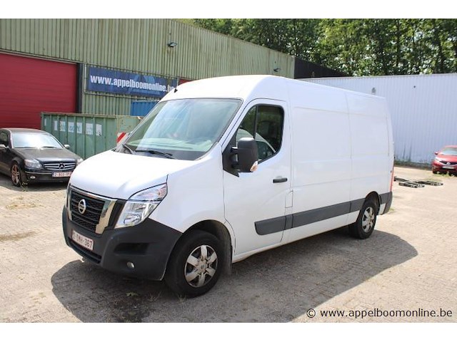 Lichte vrachtwagen nissan, interstar, vnvm1000970339763, 1e insch 25/04/2023, 2299cm³, 100kw, diesel, euro 6d, 91350km, inschrijvingsbewijs deel i en ii, keuringsbewijs (geldig tot 03/05/2027), gelijkvormigheidsattest, identificatieverslag - afbeelding 1 van  21