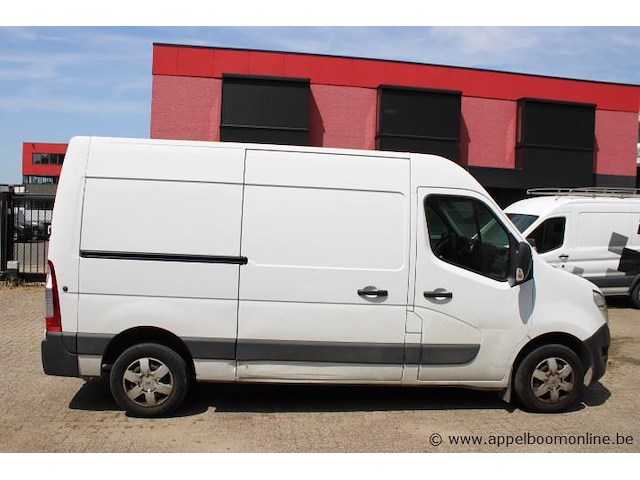 Lichte vrachtwagen nissan, interstar, vnvm1000970339763, 1e insch 25/04/2023, 2299cm³, 100kw, diesel, euro 6d, 91350km, inschrijvingsbewijs deel i en ii, keuringsbewijs (geldig tot 03/05/2027), gelijkvormigheidsattest, identificatieverslag - afbeelding 16 van  21